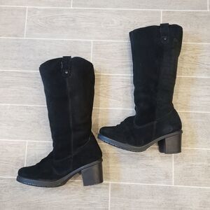 Bearpaw Addison Boot in Black
